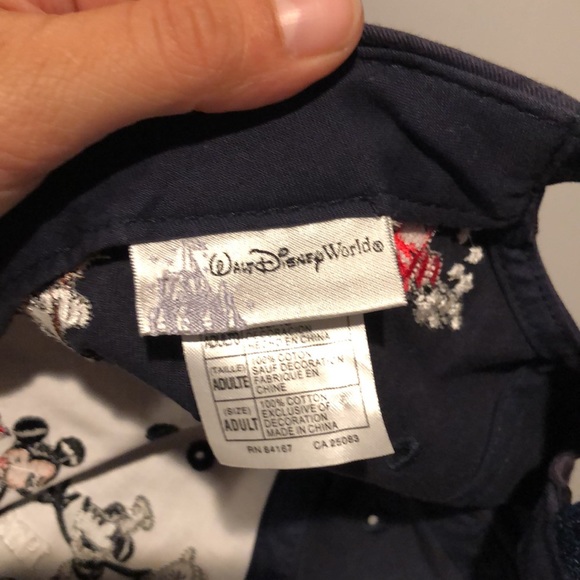 Walt Disney World Mickey Mouse Generations Classic Collection Baseball Hat - Picture 5 of 6